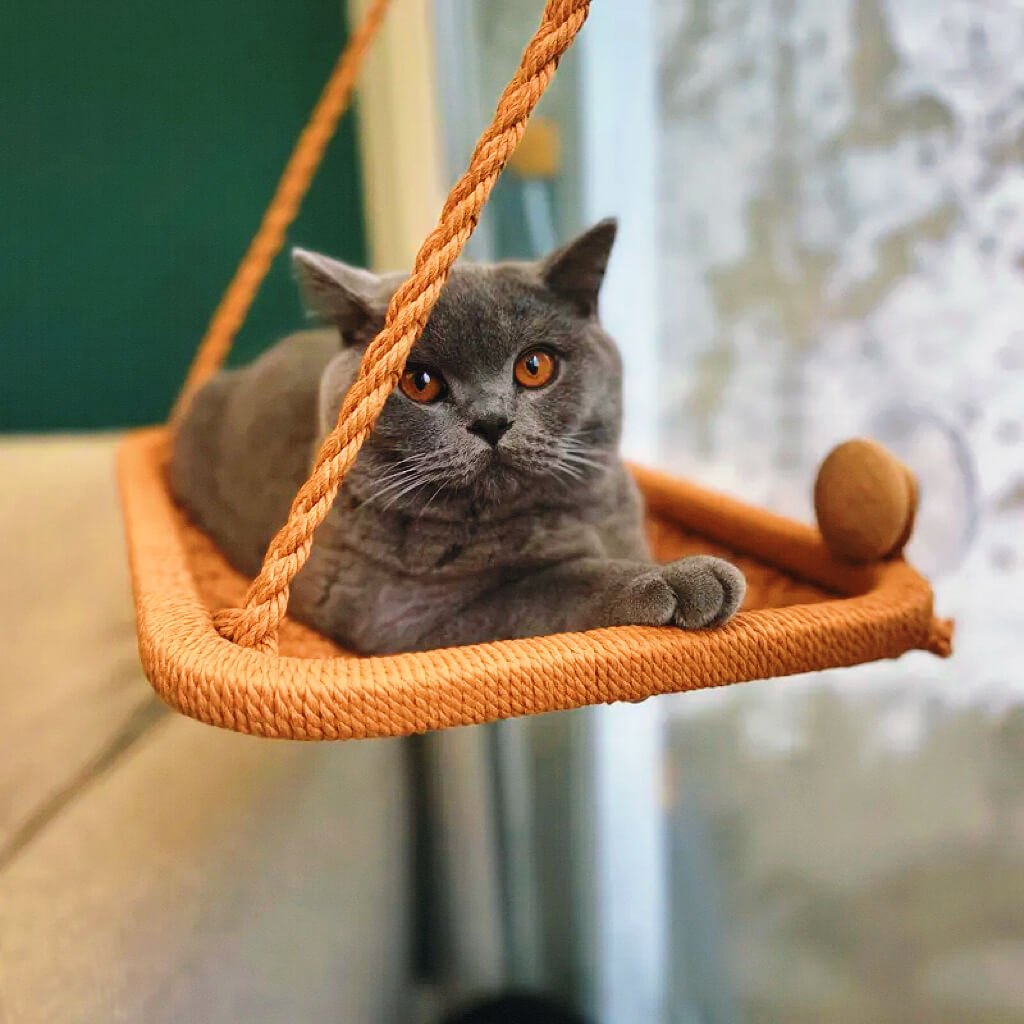 Traditional Hand Woven - Comfy Cat Window Perch