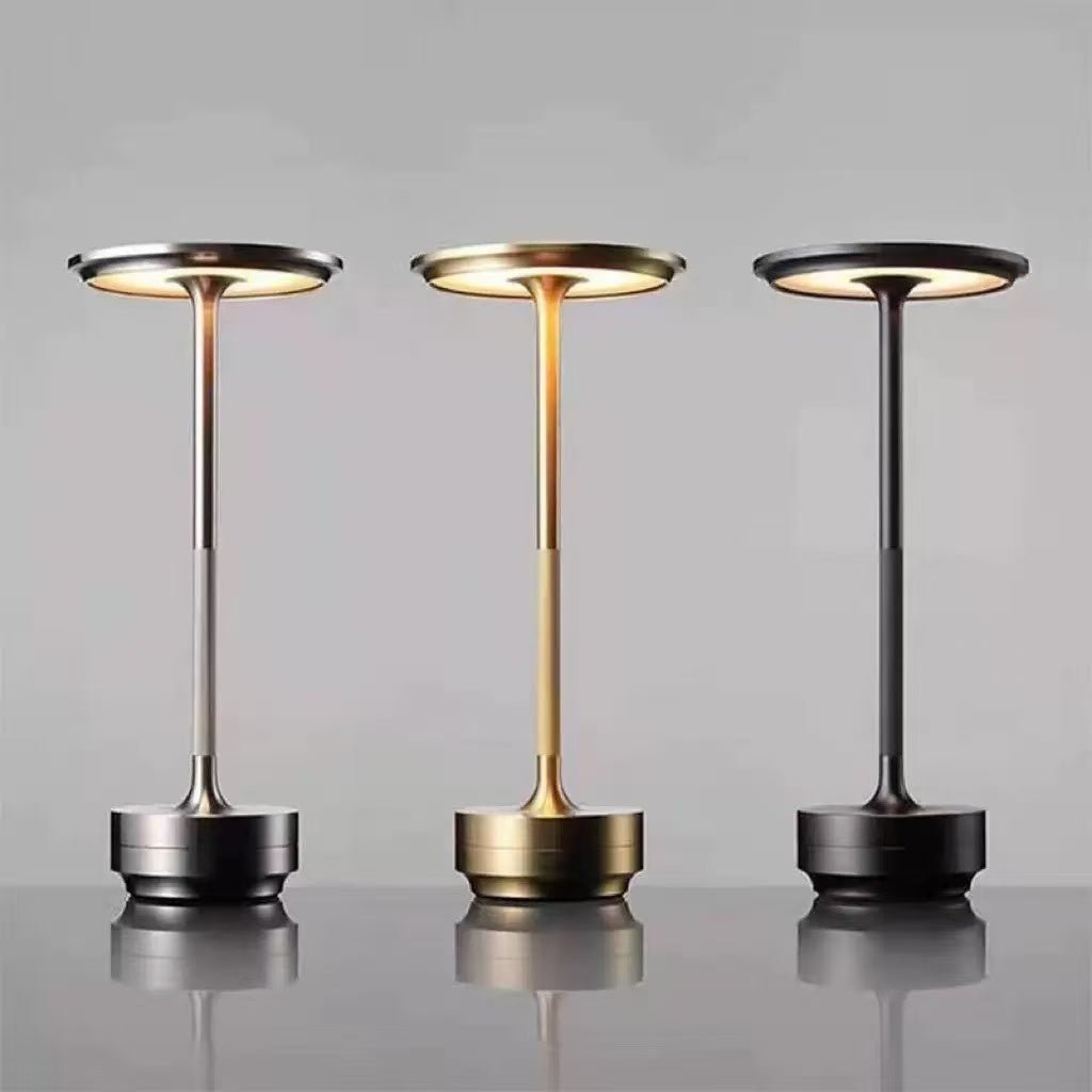 Cordless table lamp