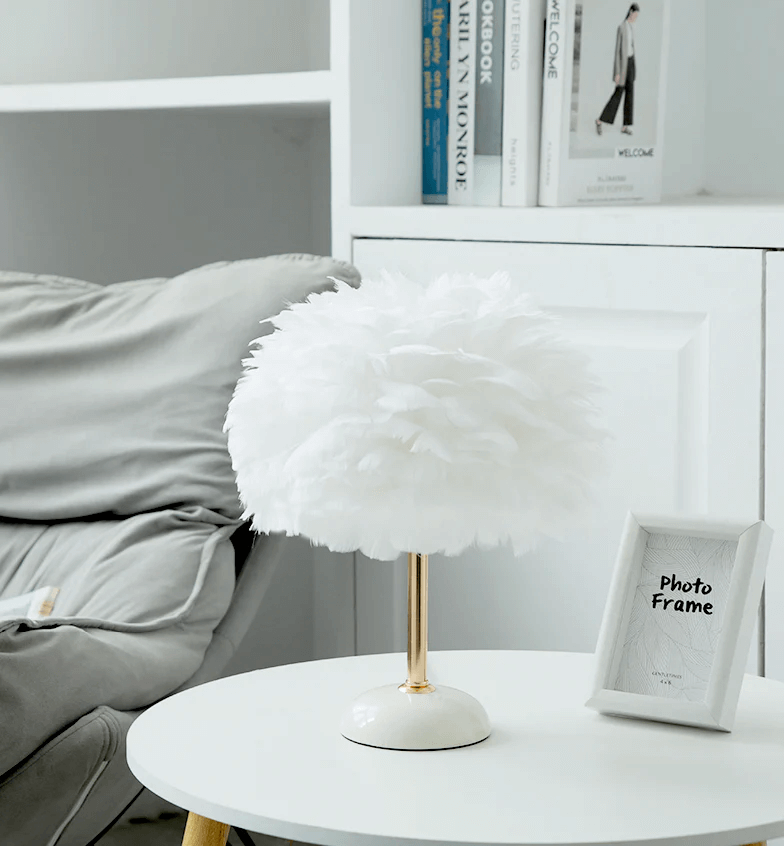 Feather Table Lamp: Romantic Ambience Light
