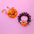 Load image into Gallery viewer, Halloween cat Costumes Halloween Witch Hat And Bib Scarf Set Pet Collar,Pumpkin Beret Hat
